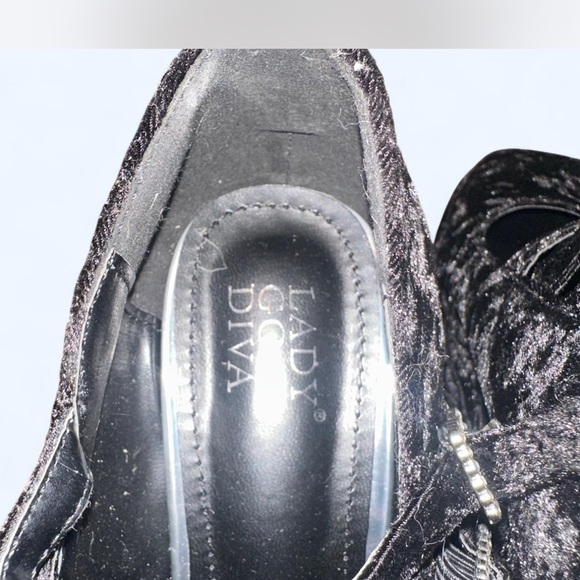 Dolls Kill Black Velvet Double Strap Heels - Picture 4 of 6